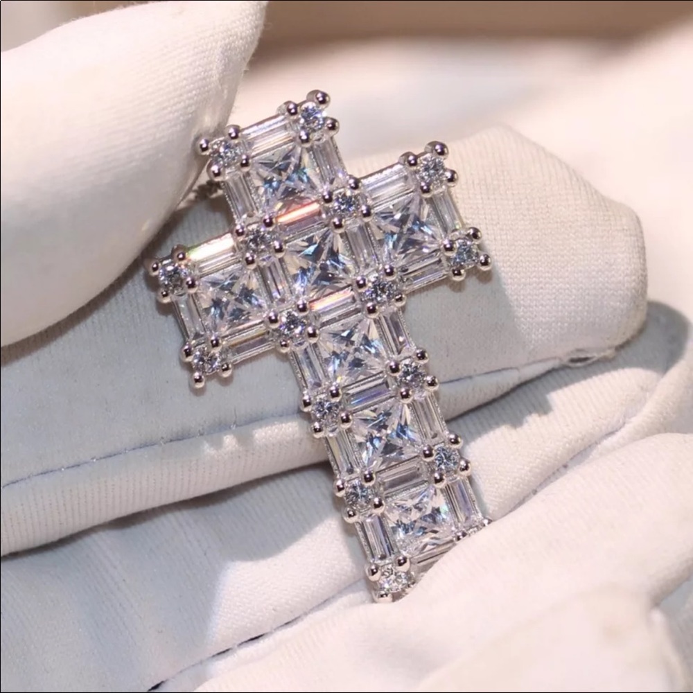 New Luxury 925 Silver Princess Cut Cross Diamond Necklace - Picture 7 of 12